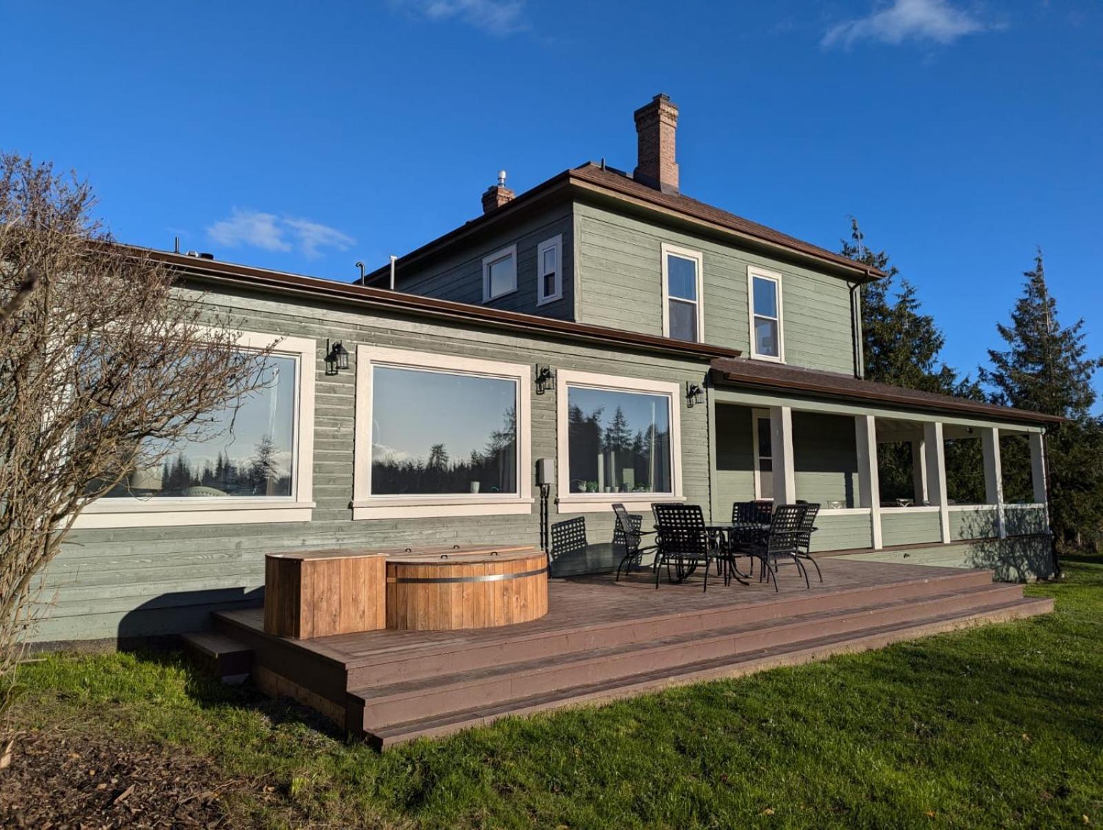 Woodside Farm Country Inn Sooke Eksteriør billede
